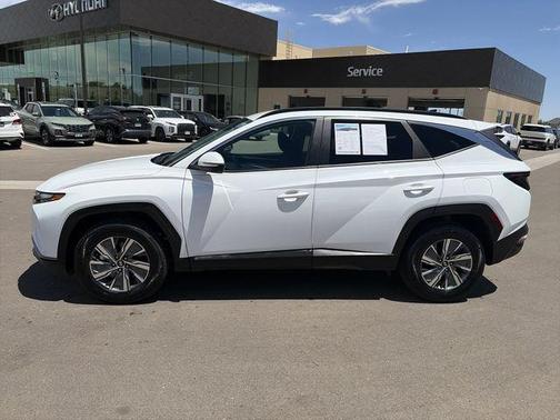 Serenity White Pearl 2023 Hyundai TUCSON Hybrid Blue