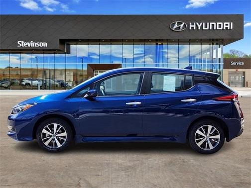 2022 Nissan Leaf S PLUS