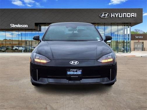 2025 Hyundai IONIQ 6 SE