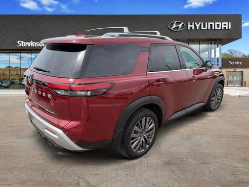Scarlet Ember 2023 Nissan Pathfinder SL