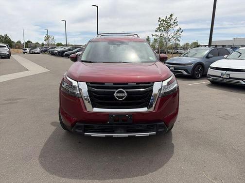Scarlet Ember 2023 Nissan Pathfinder SL