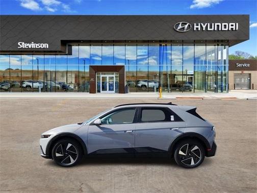 2025 Hyundai IONIQ 5 SEL