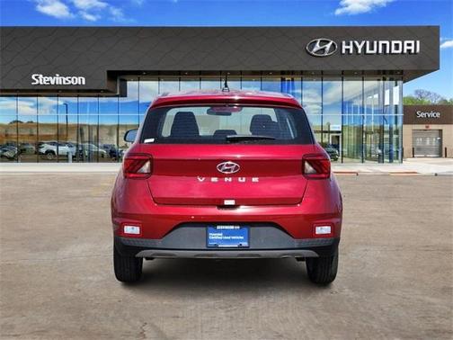 2025 Hyundai VENUE SE