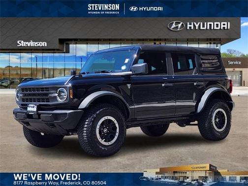 2023 Ford Bronco Base