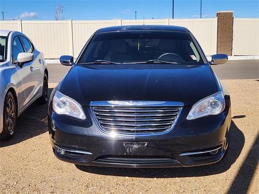 2011 Chrysler 200 Limited