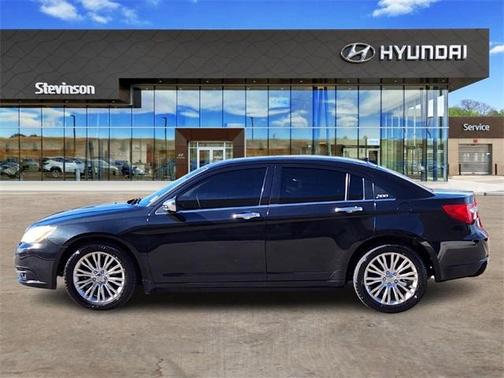 2011 Chrysler 200 Limited
