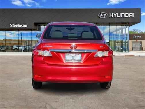 2011 Toyota Corolla LE