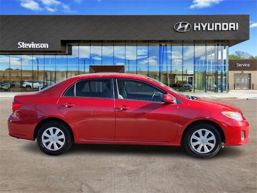 2011 Toyota Corolla LE