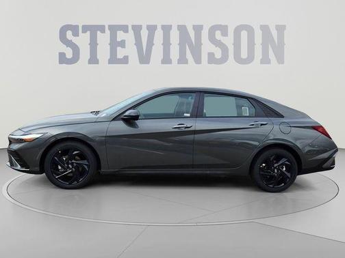 Amazon Gray 2026 Hyundai ELANTRA SEL Sport