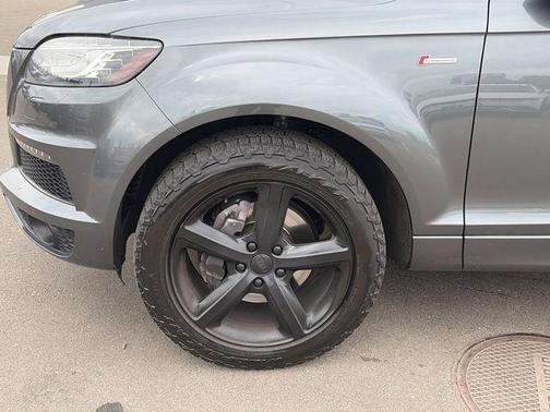 Daytona Gray Pearl 2015 Audi Q7 3.0T S line Prestige
