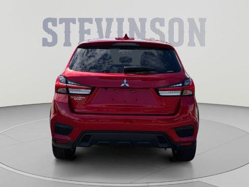Diamond 2024 Mitsubishi Outlander Sport LE