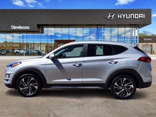 2020 Hyundai TUCSON Sport