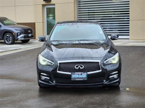 2015 INFINITI Q50 Base