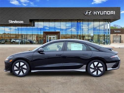 2025 Hyundai IONIQ 6 SEL