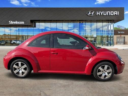 Salsa Red 2006 Volkswagen New Beetle 2.5