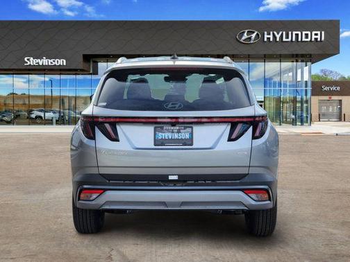Shimmering Silver 2026 Hyundai TUCSON SEL Premium