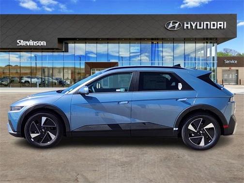 2025 Hyundai IONIQ 5 SEL