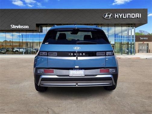 2025 Hyundai IONIQ 5 SEL