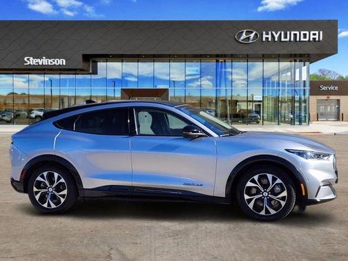 2021 Ford Mustang Mach-E Premium