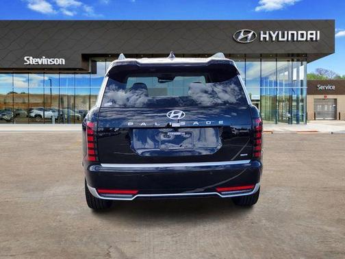 Abyss Black Pearl 2026 Hyundai PALISADE Calligraphy