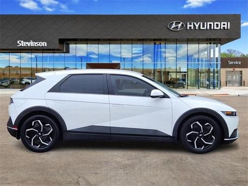 2022 Hyundai IONIQ 5 SEL