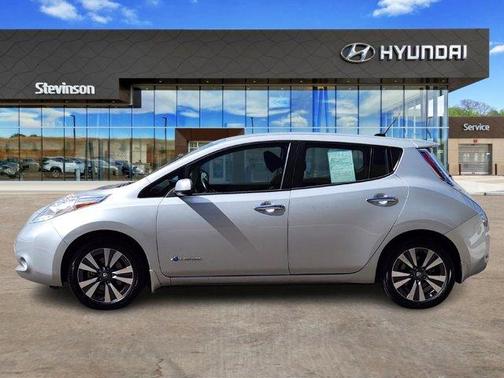 2016 Nissan Leaf SV