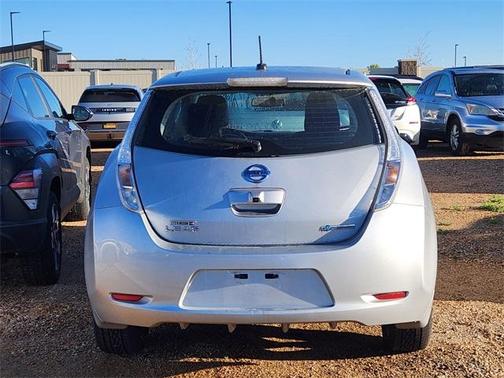 2016 Nissan Leaf SV