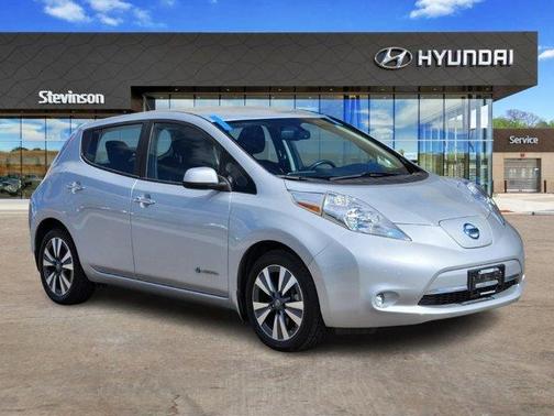 2016 Nissan Leaf SV
