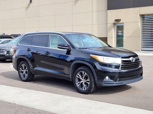 2016 Toyota Highlander XLE