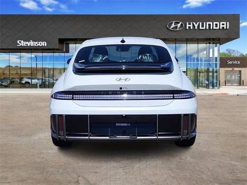 2025 Hyundai IONIQ 6 SEL