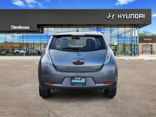 2015 Nissan Leaf SV