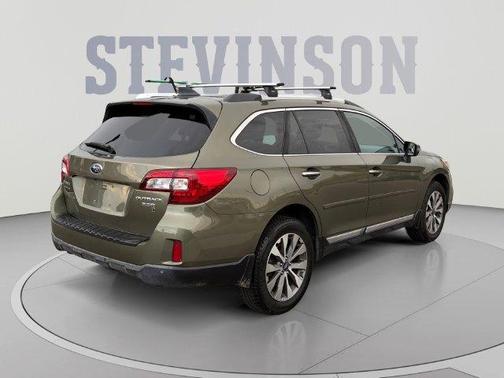 Wilderness Green Metallic 2017 Subaru Outback 3.6R Touring
