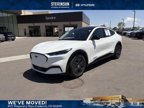 Star White 2023 Ford Mustang Mach-E California Route 1