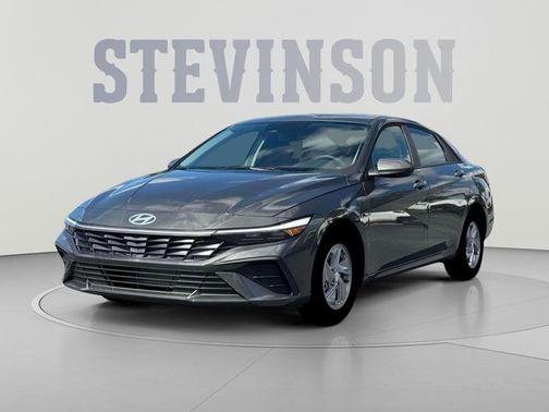 Amazon Gray 2026 Hyundai ELANTRA SE