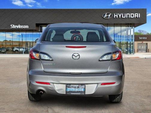 2013 Mazda Mazda3 i SV