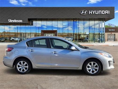 2013 Mazda Mazda3 i SV