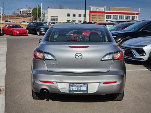 2013 Mazda Mazda3 i SV