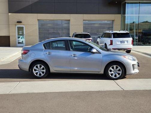 2013 Mazda Mazda3 i SV