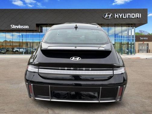 Onyx Black 2024 Hyundai IONIQ 6 SEL