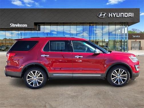 2017 Ford Explorer Platinum