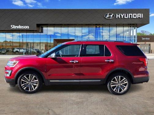 2017 Ford Explorer Platinum