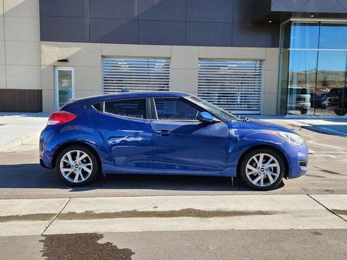 2016 Hyundai Veloster Base