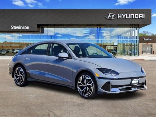2025 Hyundai IONIQ 6 SEL
