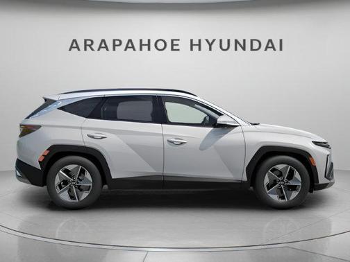Serenity White Pearl 2026 Hyundai TUCSON SEL Premium