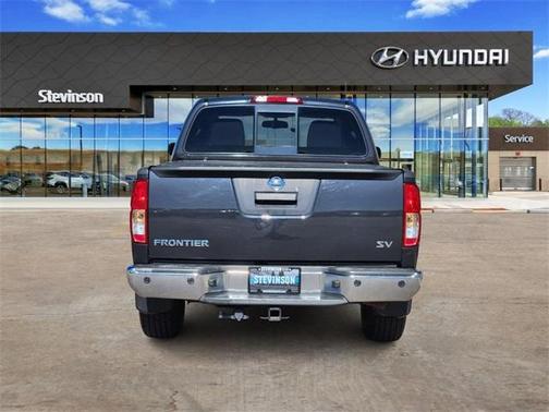 2014 Nissan Frontier SV