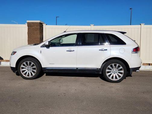 2011 Lincoln MKX Base