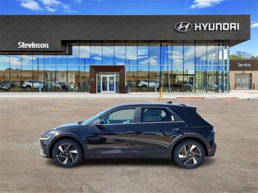 2025 Hyundai IONIQ 5 SE