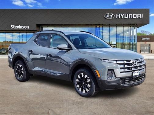2025 Hyundai SANTA CRUZ SEL Activity