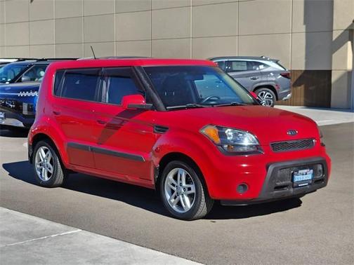 2010 Kia Soul +