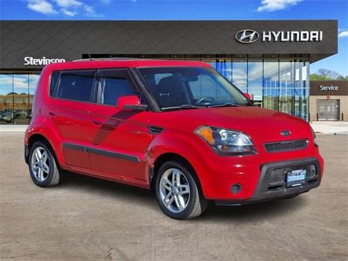 2010 Kia Soul +